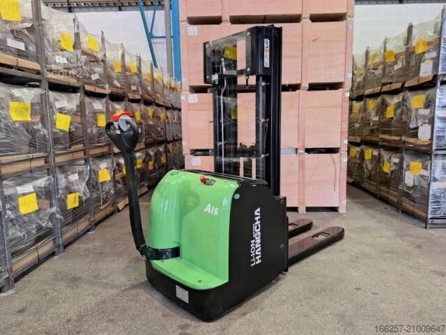 Gerbeur manuel Hangcha CDD16-AC1-LI