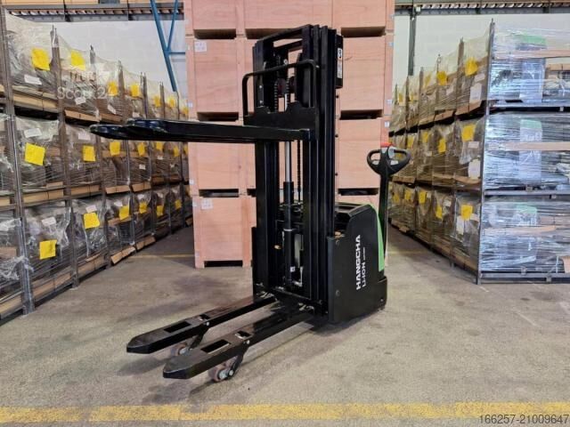 Gerbeur manuel Hangcha CDD16-AC1-LI