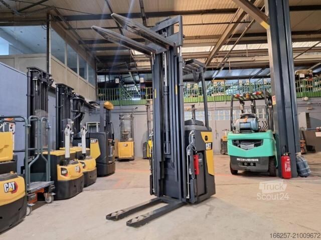 Gerbeur manuel Caterpillar NSR16N