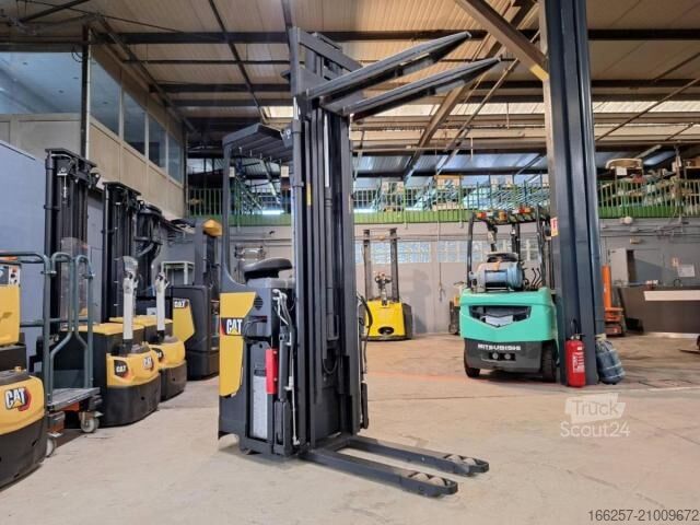 Gerbeur manuel Caterpillar NSR16N