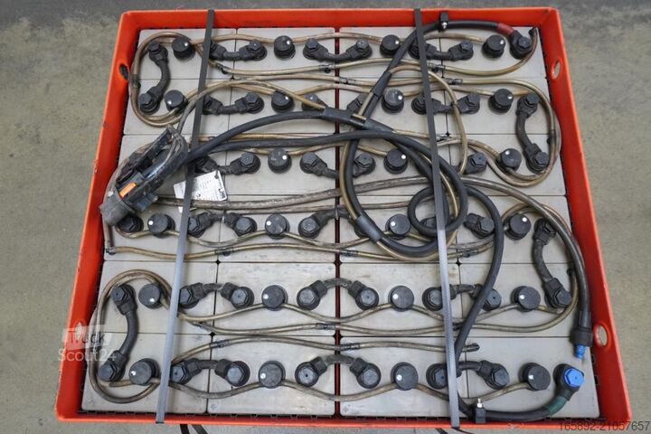 Heftruckaccu GRUMA 48 Volt 6 PzS 750 Ah