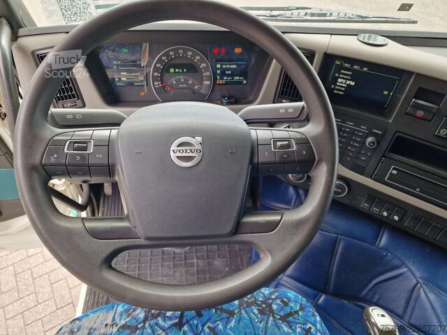 نقل المواشي Volvo FM 410 Globetrotter 6x2*4 - Livestock - Euro 6 ...