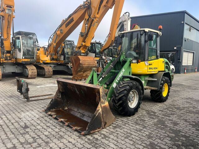 Încărcător pe roți Terex Schaeff SKL 834