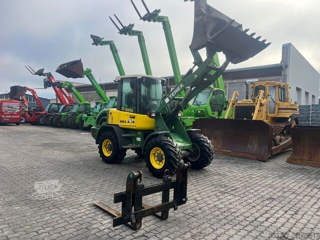 Încărcător pe roți Terex Schaeff SKL 834