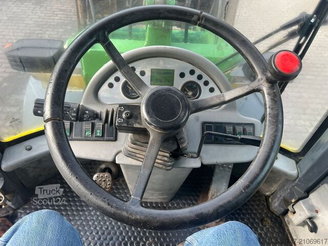 Încărcător pe roți Terex Schaeff SKL 834