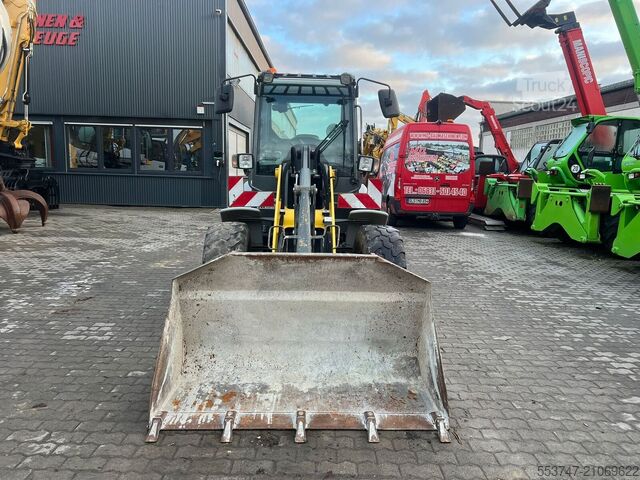 Încărcător pe roți Kramer 5055E