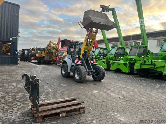 Încărcător pe roți Kramer 5055E