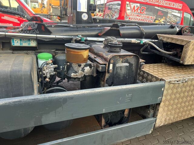 Containertransport (haakarmsysteem) MAN TGS 26.440