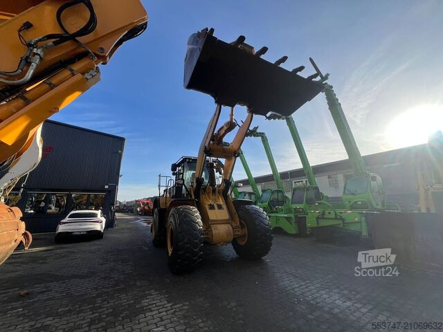 Wheel loader Caterpillar 972 K