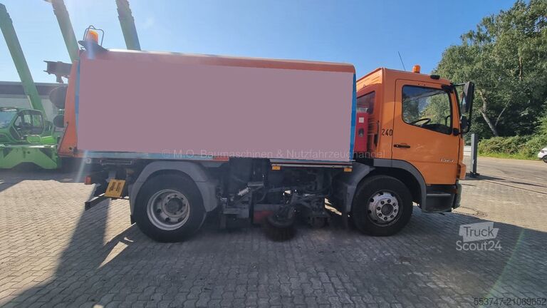 Sweeper Mercedes-Benz Atego 1523