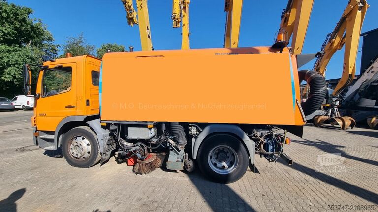 Sweeper Mercedes-Benz Atego 1523