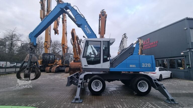 Manipulateur de matériaux Fuchs MHL 320