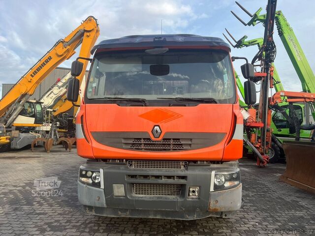 Asphalt machine Renault Lander 380 DXI