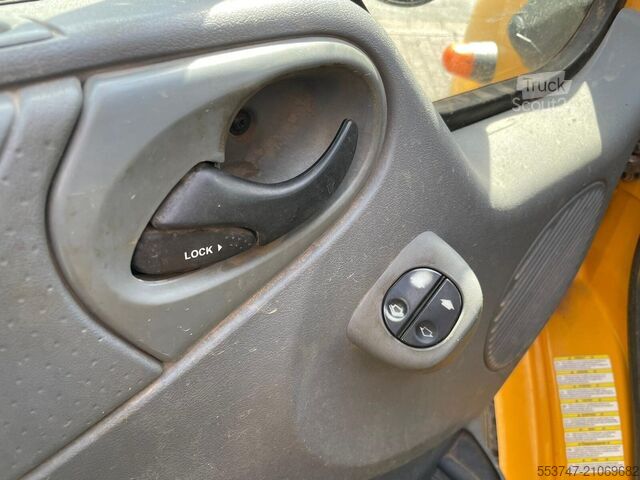 Flakbil med dubbel hytt Ford Transit FT 350 EL