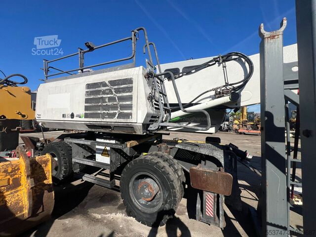 Manipulateur de matériaux Sennebogen 821M E-Serie