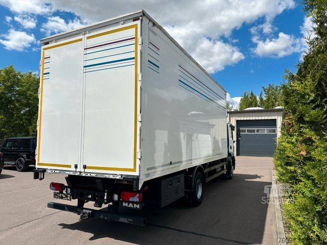 Tovornjak s ploščadjo MAN TGM 15.250 Koffer KRAN 14m FUNK EDSCHA