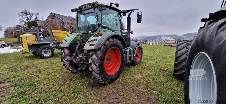 Traktor Fendt 513 SCR Profi  