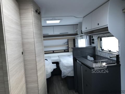 Τροχόσπιτο Fendt Apero 465 TG Mod.2026 1800kg Dekopaket