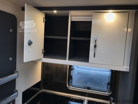 Τροχόσπιτο Hobby Excellent 460 SL