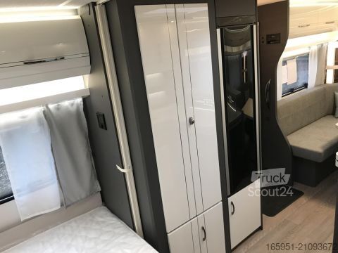 Τροχόσπιτο Hobby Excellent 560 CFe 2000kg Alufelgen Schwarz