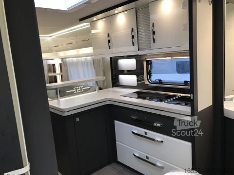 Τροχόσπιτο Hobby Excellent 560 CFe 2000kg Alufelgen Schwarz