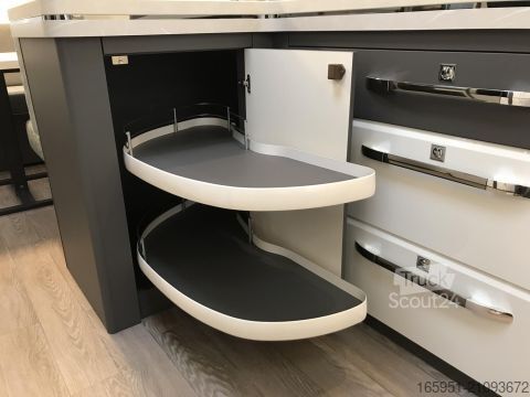 Τροχόσπιτο Hobby Excellent 560 CFe 2000kg Alufelgen Schwarz