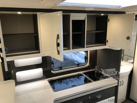 Τροχόσπιτο Hobby Excellent 560 CFe 2000kg Alufelgen Schwarz