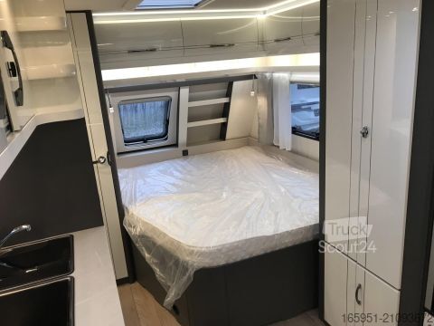 Τροχόσπιτο Hobby Excellent 560 CFe 2000kg Alufelgen Schwarz