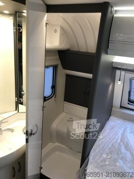 Τροχόσπιτο Hobby Excellent 560 CFe 2000kg Alufelgen Schwarz