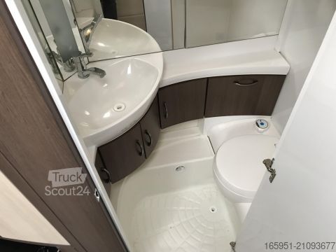 Τροχόσπιτο Hobby Prestige 495 UL MoverWigo MarkiseFahrradträger