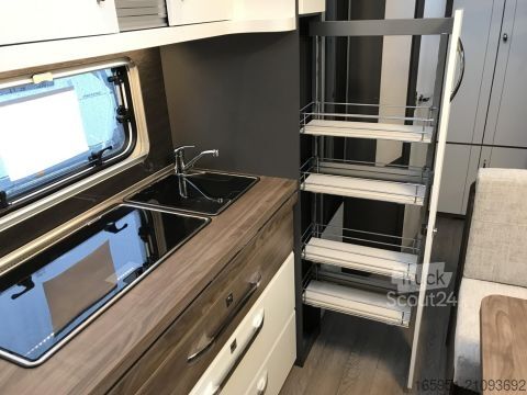 Τροχόσπιτο Hobby Excellent Edition 545 KMF 2000kg Garage Mod.26