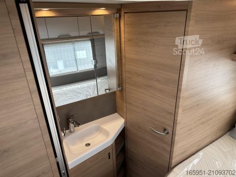 Caravan Knaus Südwind 500 UF 60 YEARS Heckfenster 60Years