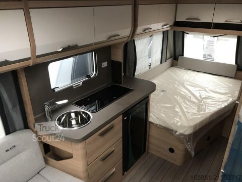 Caravan Knaus Südwind 450 FU Black Selection Modell 26 1700kg