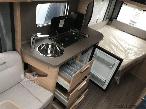 Caravan Knaus Südwind 450 FU Black Selection Modell 26 1700kg