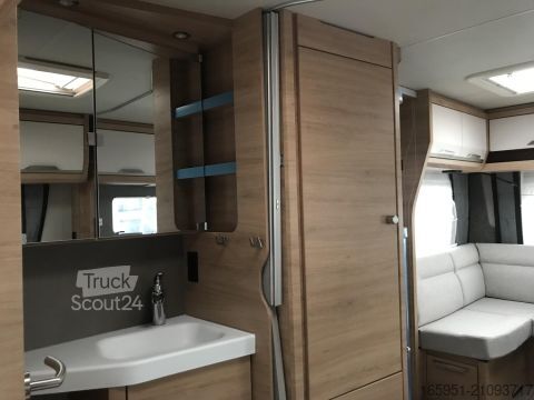 Caravan Knaus Südwind 450 FU Black Selection Modell 26 1700kg