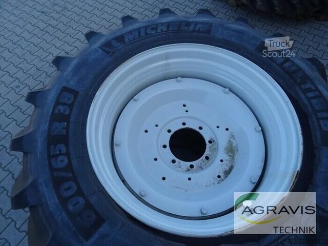 Hjul Michelin KR 600/65R38