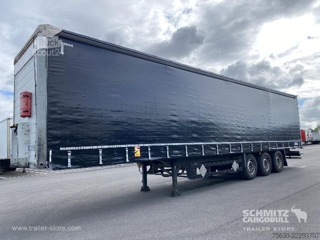 Semirimorchio con telone Schmitz Cargobull Semitrailer Curtainsider Standard