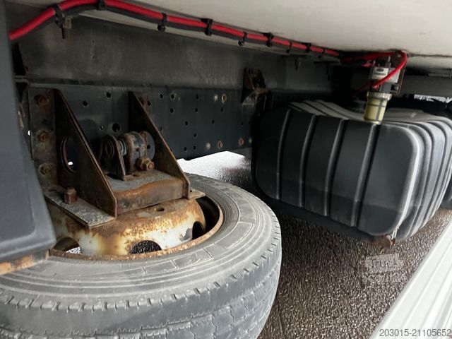 Kühlkoffer-LKW IVECO Euro Cargo  120 E 21  Carrier