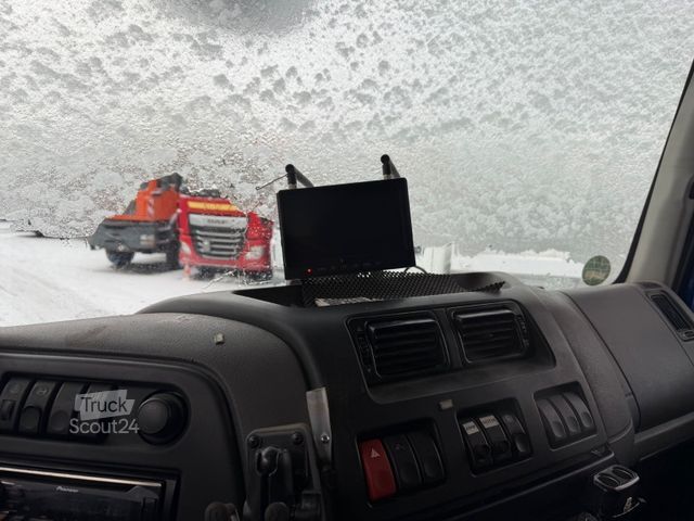 Biltransport lastbil DAF LF 55  Hiab 099 DUO  Baumaschinen