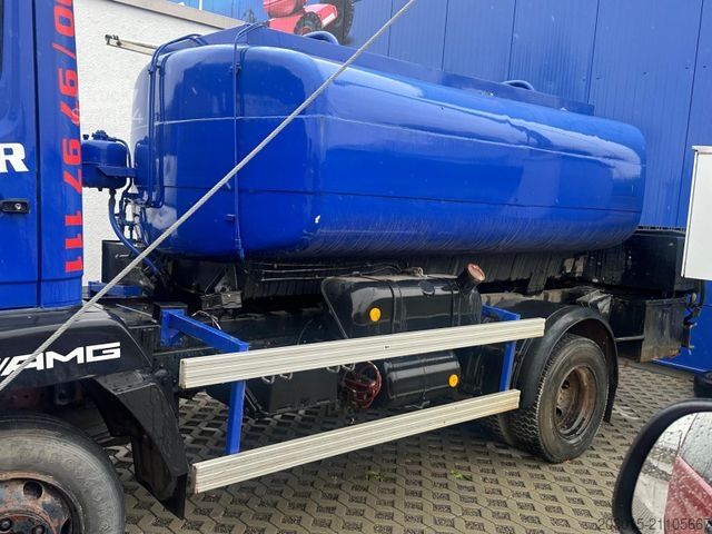 LKW mit Tankaufbau MERCEDES-BENZ 809  D