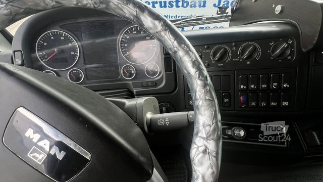 Volumen trækker MAN TGA / TGX   18.440  EURO  5