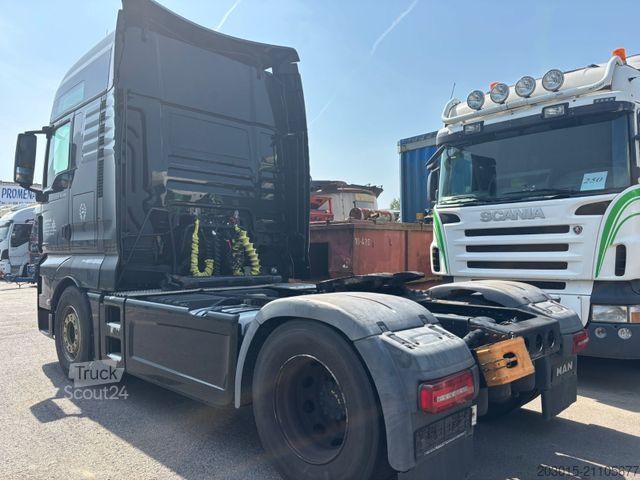 Vakio vetoauto MAN TGX    18.500 XXL