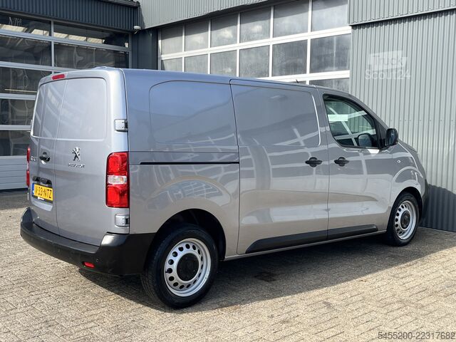 Camioneta familiar de techo alto Peugeot Expert 1.5 BlueHDI Marge BTW en BPM vrij!! Airc...