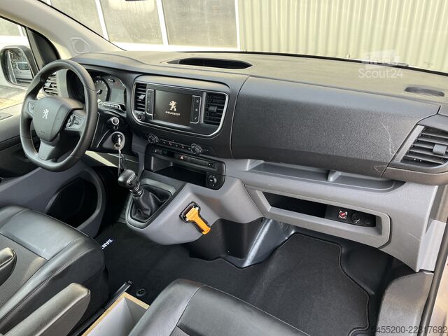 Camioneta familiar de techo alto Peugeot Expert 1.5 BlueHDI Marge BTW en BPM vrij!! Airc...
