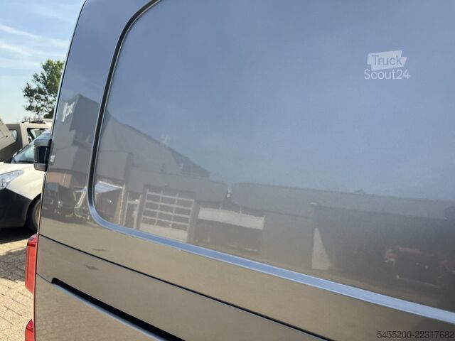 Break à toit surélevé Peugeot Expert 1.5 BlueHDI Marge BTW en BPM vrij!! Airc...