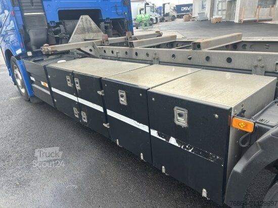 Maināms virsbūves kravas automobilis VOLVO FH 540 BDF 4X2, I-SHIFT, EURO6, ALU-FELGEN, EL. SITZEINSTELLUNG DUAL CLUTCH HEBEBüHNE