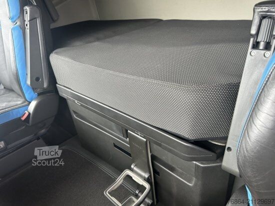 Maināms virsbūves kravas automobilis VOLVO FH 540 BDF 4X2, I-SHIFT, EURO6, ALU-FELGEN, EL. SITZEINSTELLUNG DUAL CLUTCH HEBEBüHNE