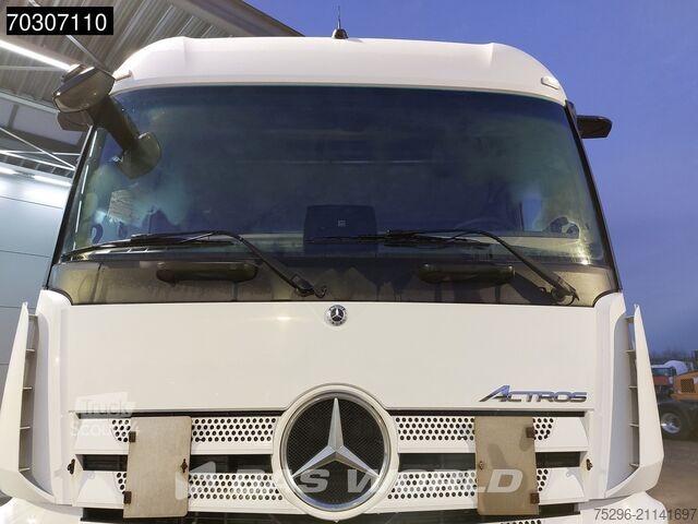 Standard-SZM Mercedes Actros 1845 4X2 StreamSpace 2xTanks MirrorCam S...