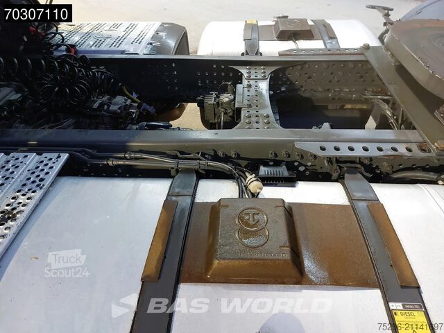 Standard-SZM Mercedes Actros 1845 4X2 StreamSpace 2xTanks MirrorCam S...