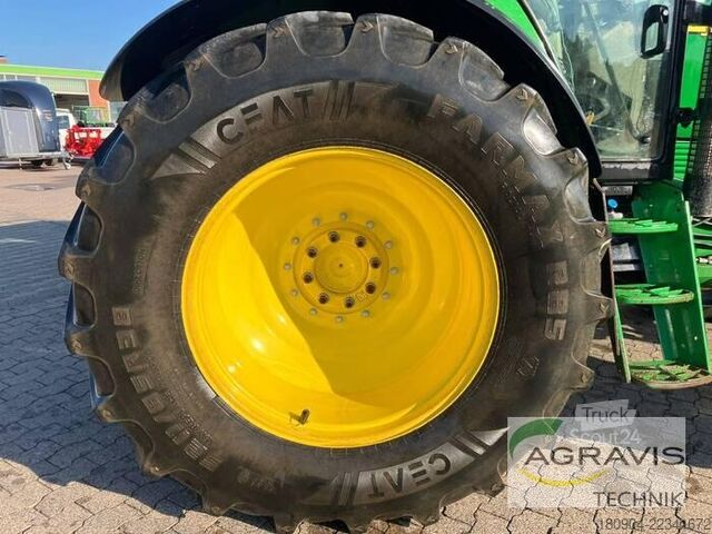Traktorius John Deere 6920